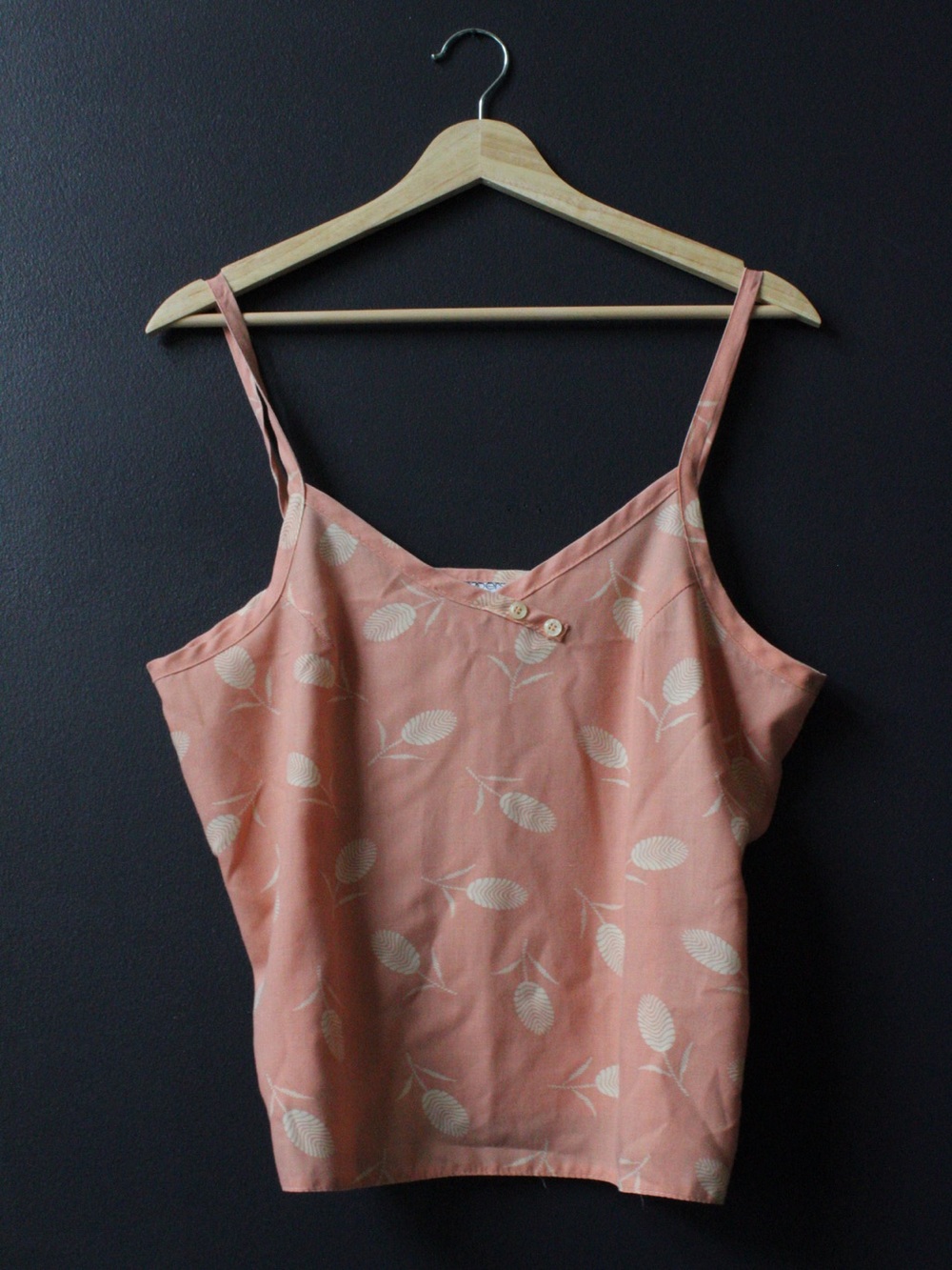 Vintage Wrappers Peach Leaf-Print Spaghetti Strap Cami